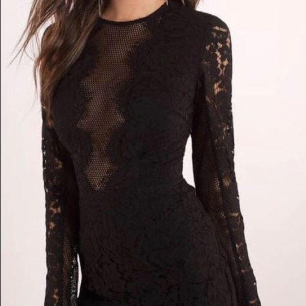 Tobi lace crochet dress - Picture 2 of 9